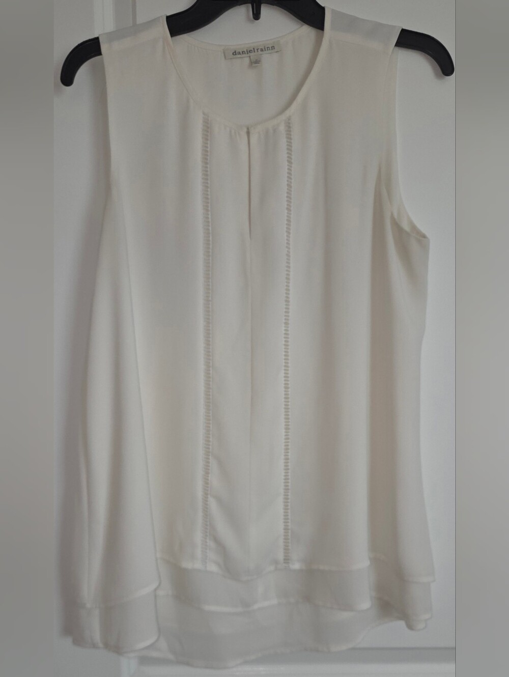 Daniel Rainn Cream Ivory Sleeveless Crochet Ladder Trim Layered Shell Tank Top